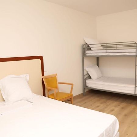 Hotel Le Privilege ลา คูร์เนิฟ ภายนอก รูปภาพ